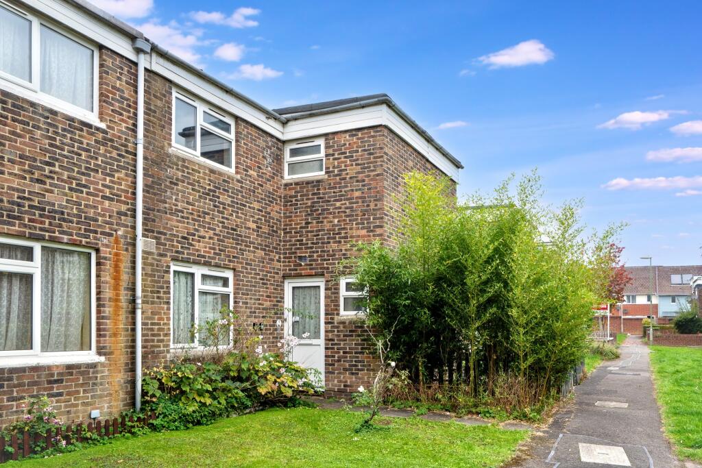 9 Shelley Close, Basingstoke, Hampshire, RG24 9BZ