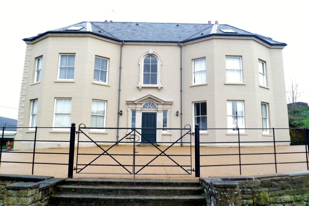 Plas Kynaston Lane, Cefn Mawr, Wrexham, Clwyd, LL14