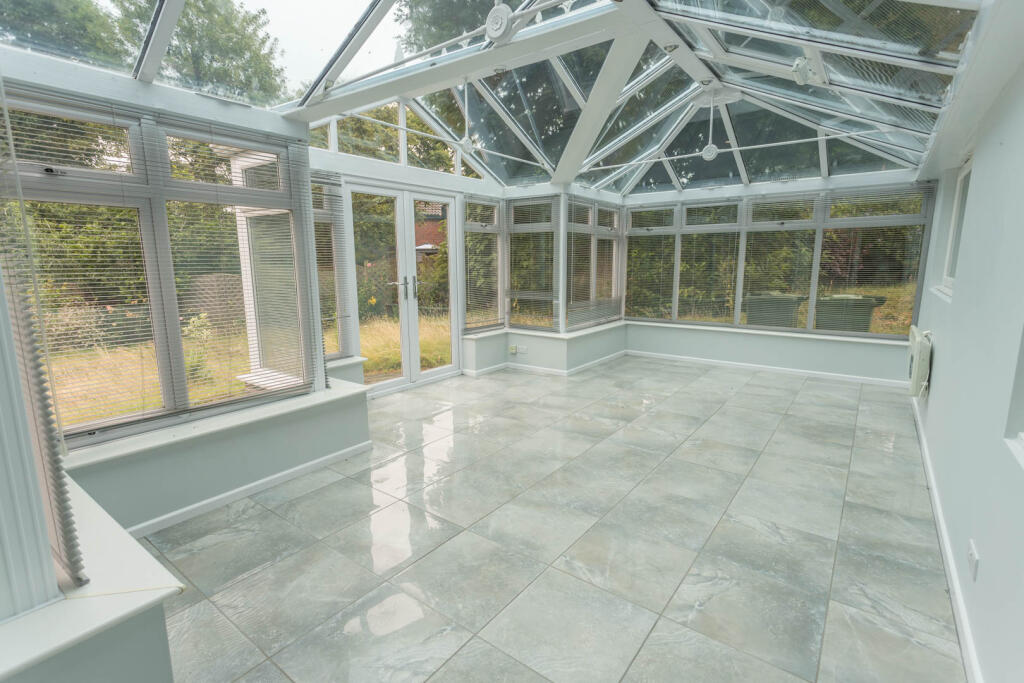 Large Conservatory