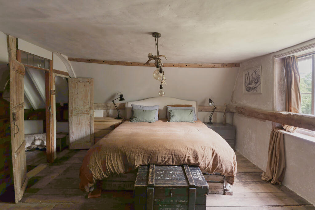 294297 - Tanyard Farmhouse, Great Ellingham-25.jpg