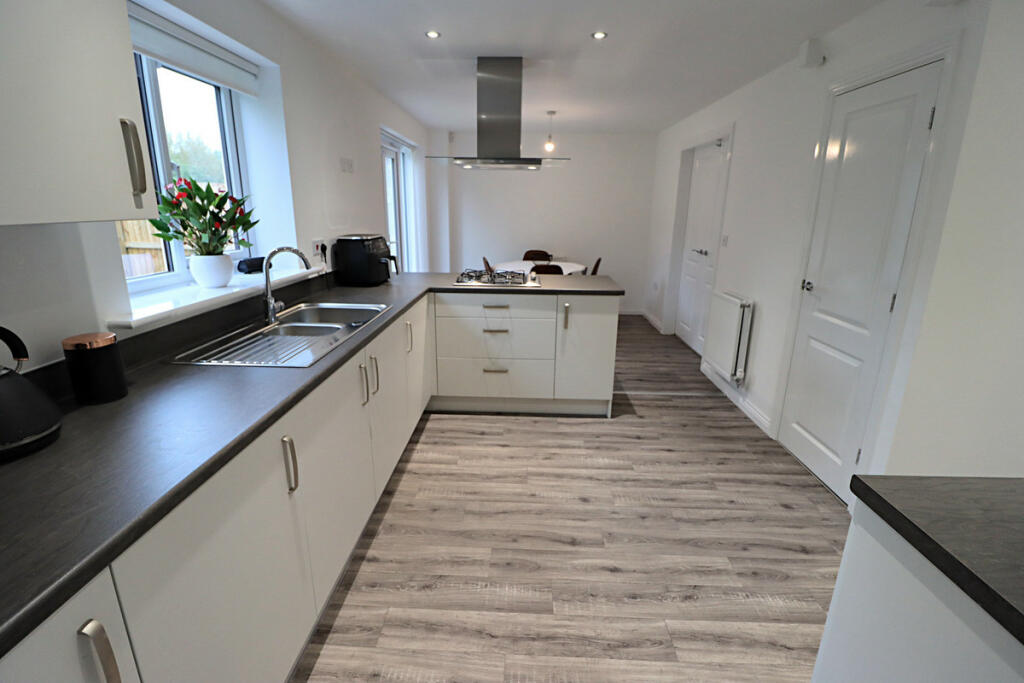 Kitchen / Diner