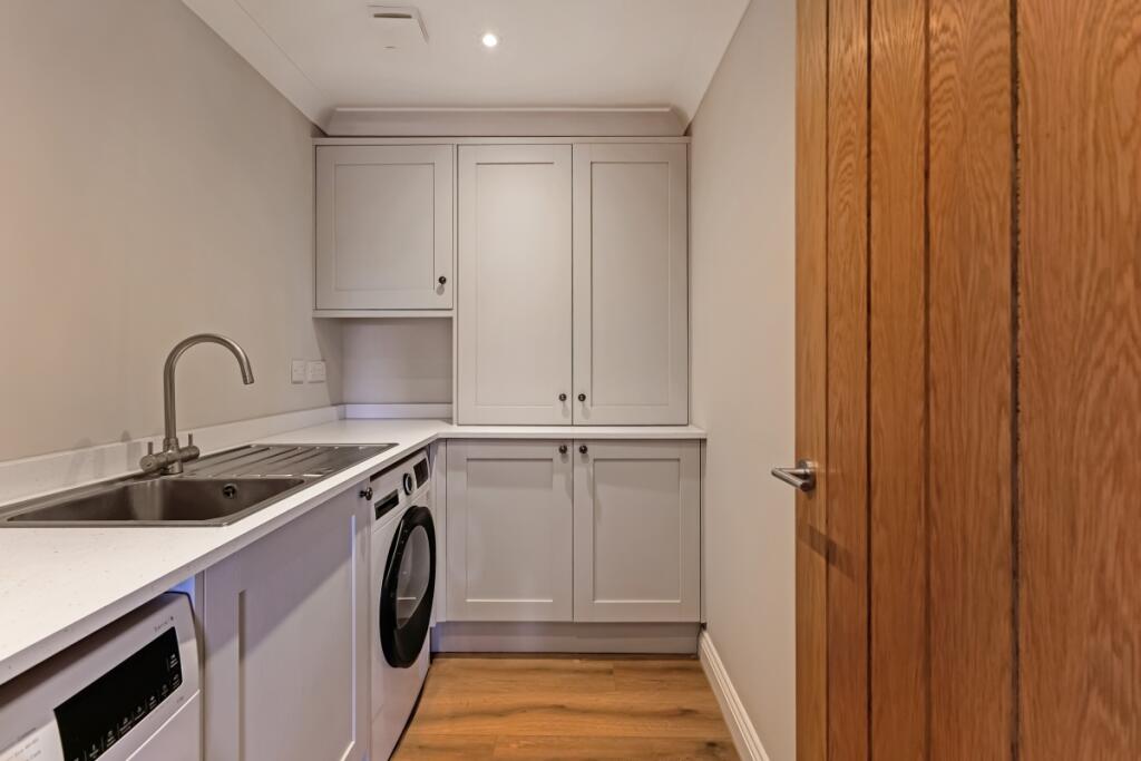 96333_7B Cleveley...