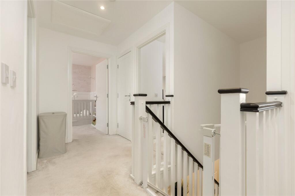 Bain Street 35