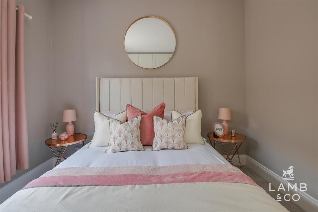 BEDROOM TWO