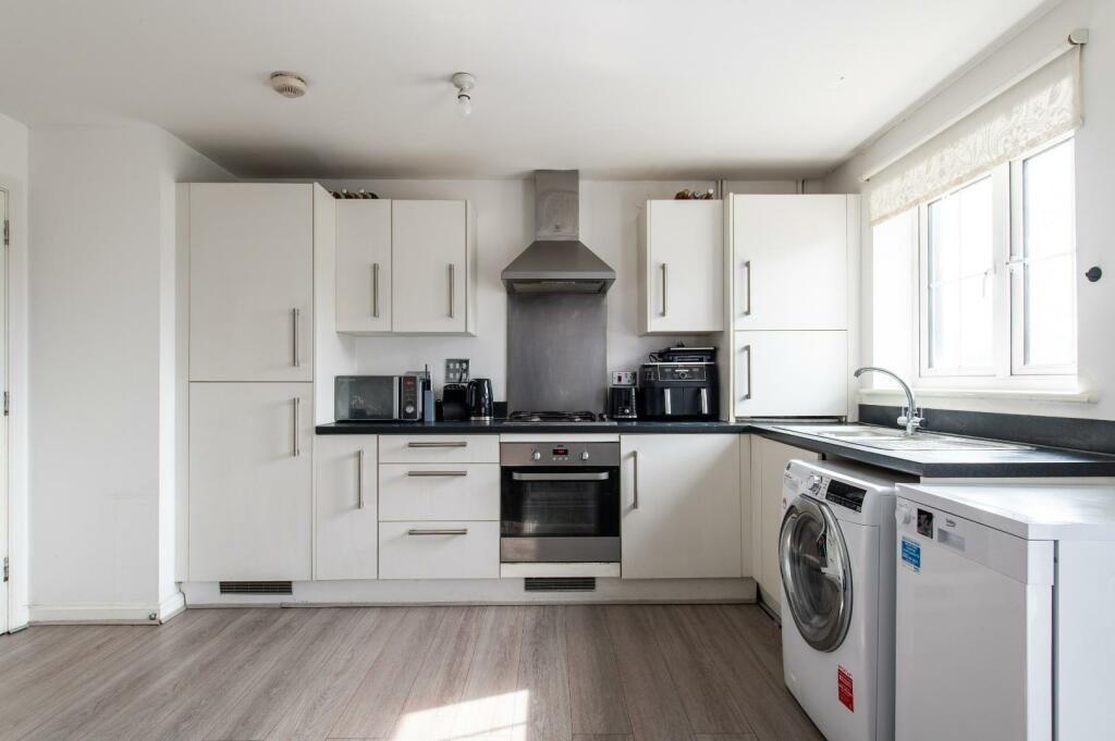 Living Room/Kitchen