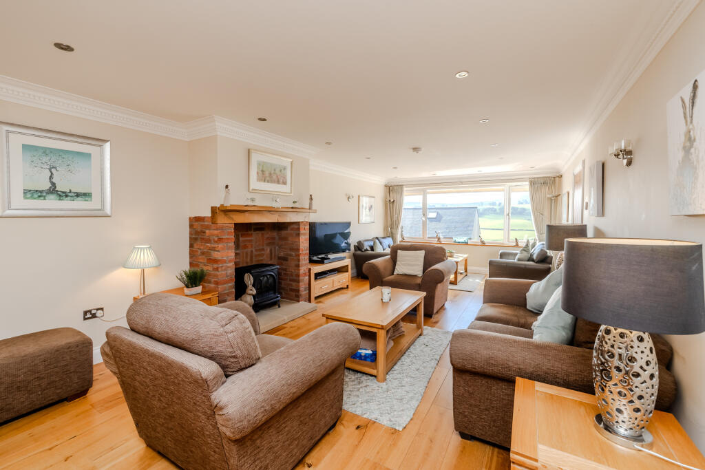 Beacon View, Rothbury, NE65 7YN-7
