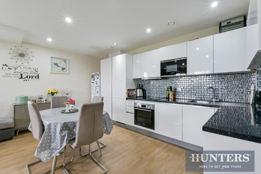 BISHOPSGATE HOUSE, 11.jpg