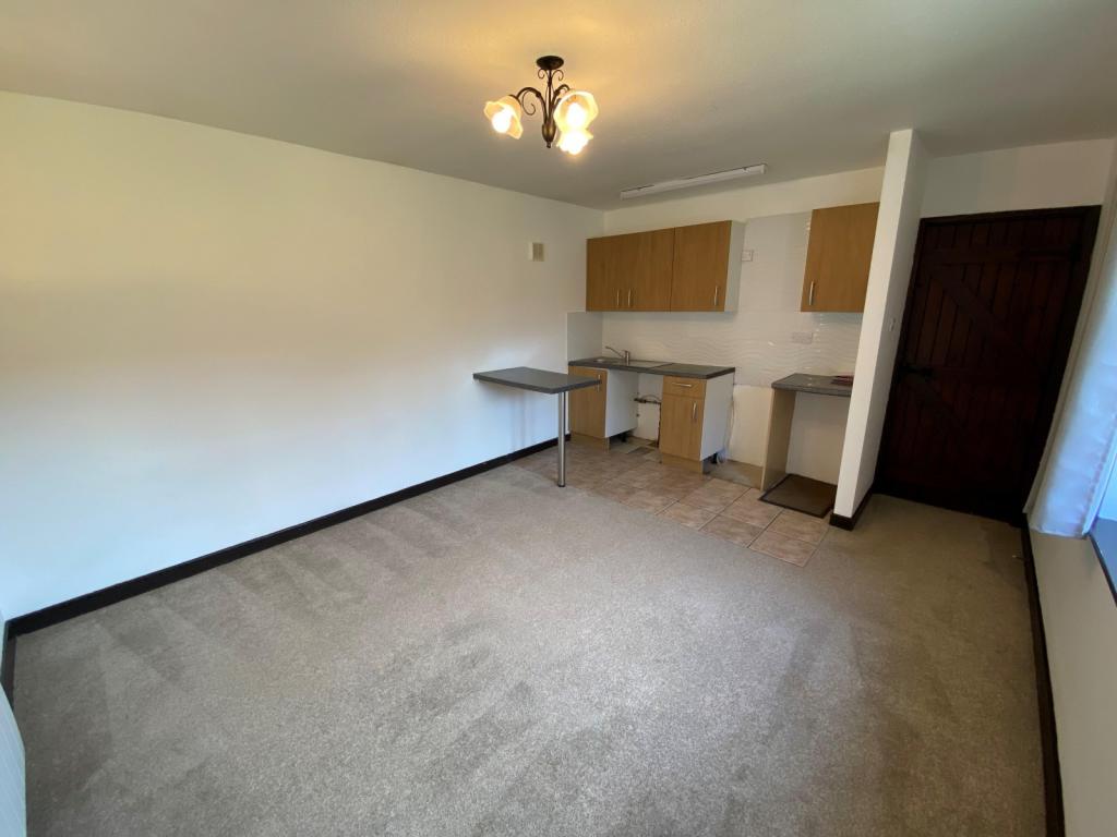 Lounge / Kitchen are