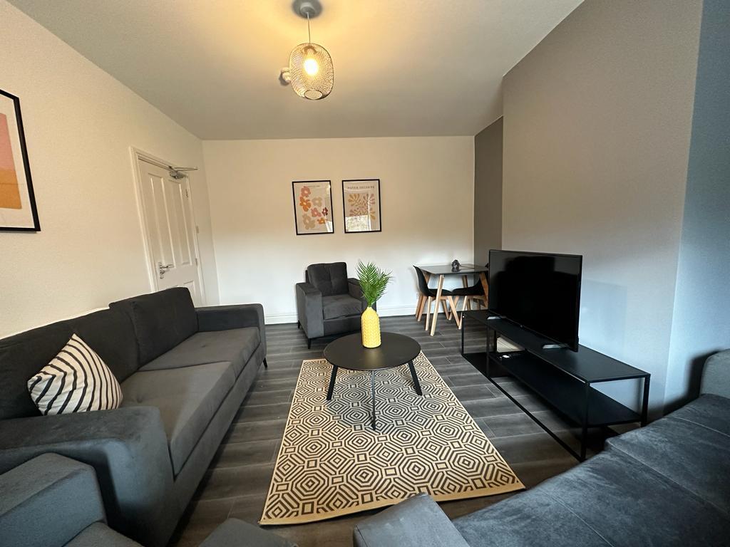2-4 Collinge Street  (3).jpeg