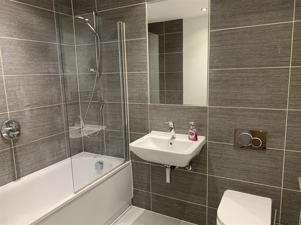 Bathroom.jpeg