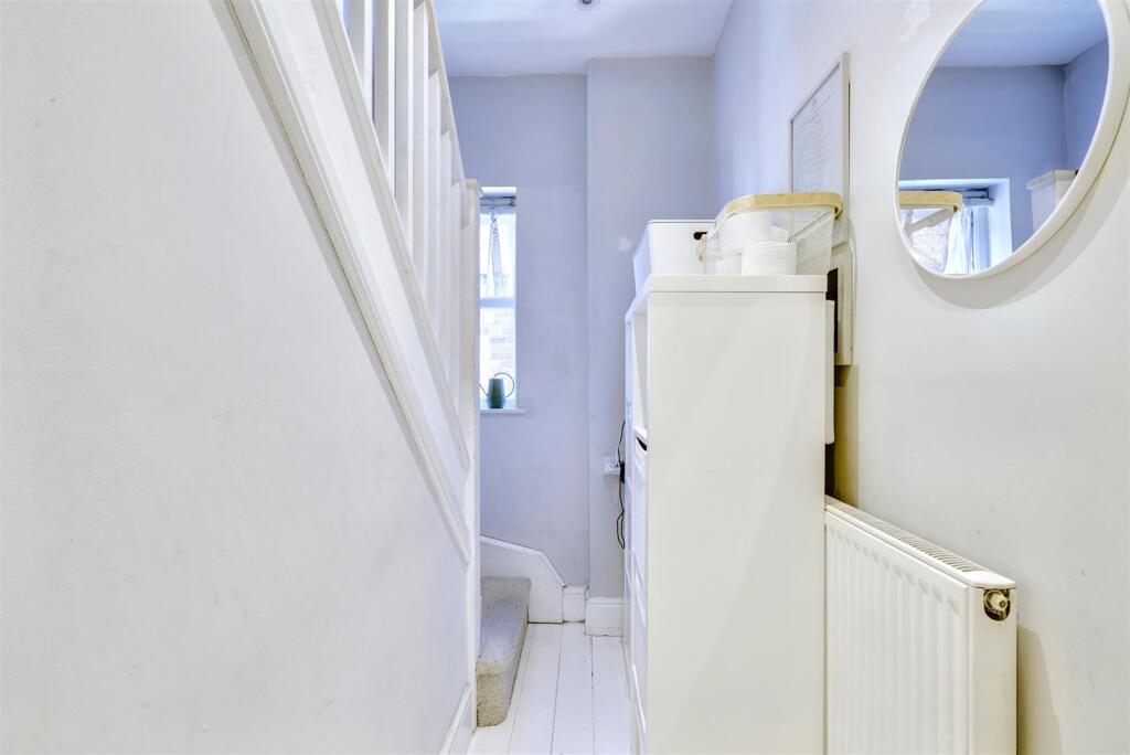 1st Floor Hallway.jpeg