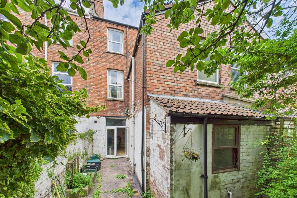 9 Christina Terrace, Hotwells, Bristol BS8 4QB | P