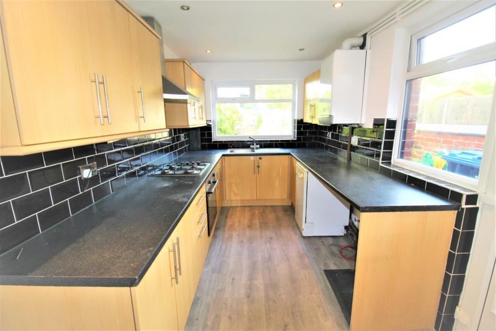 426 Bolton Road West