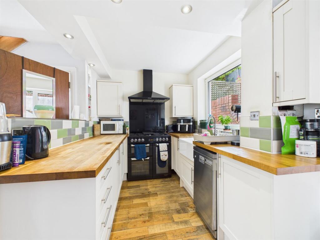 Living/Dining/Kitchen Area