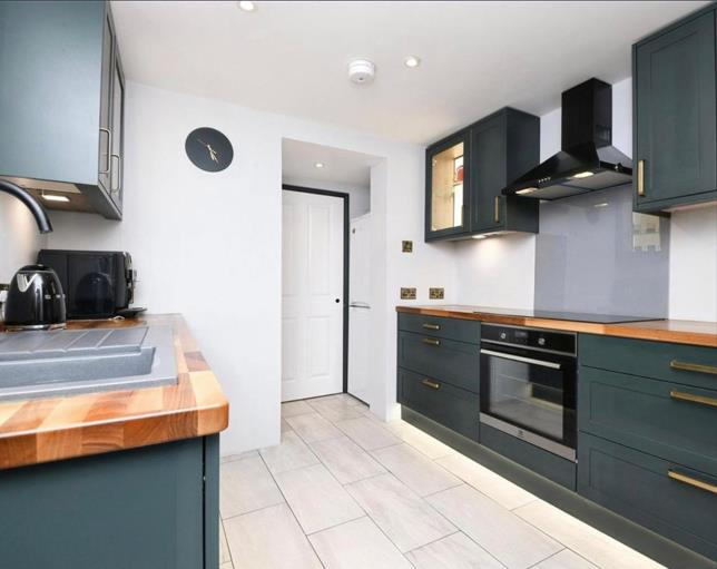 Kitchen1.png