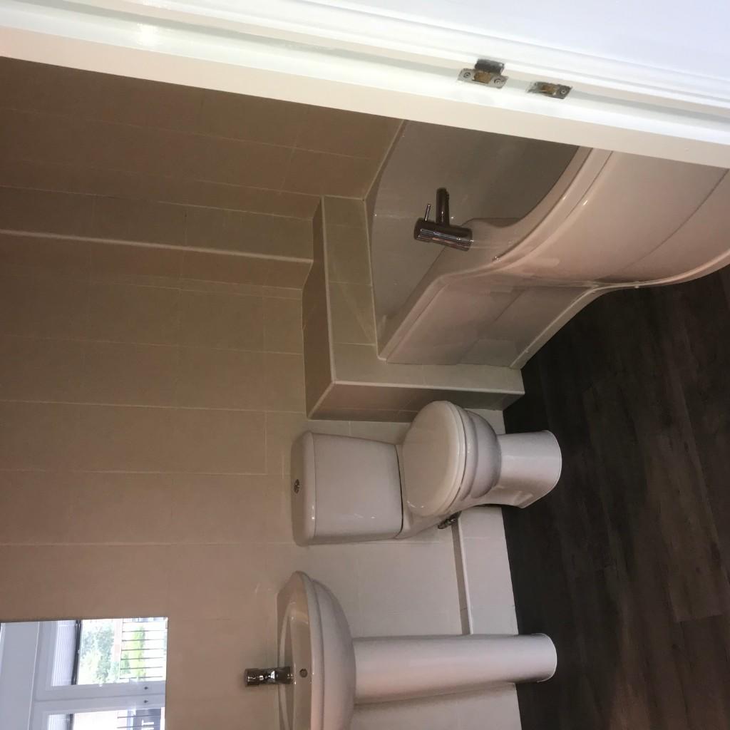 JACK & JILL BATHROOM
