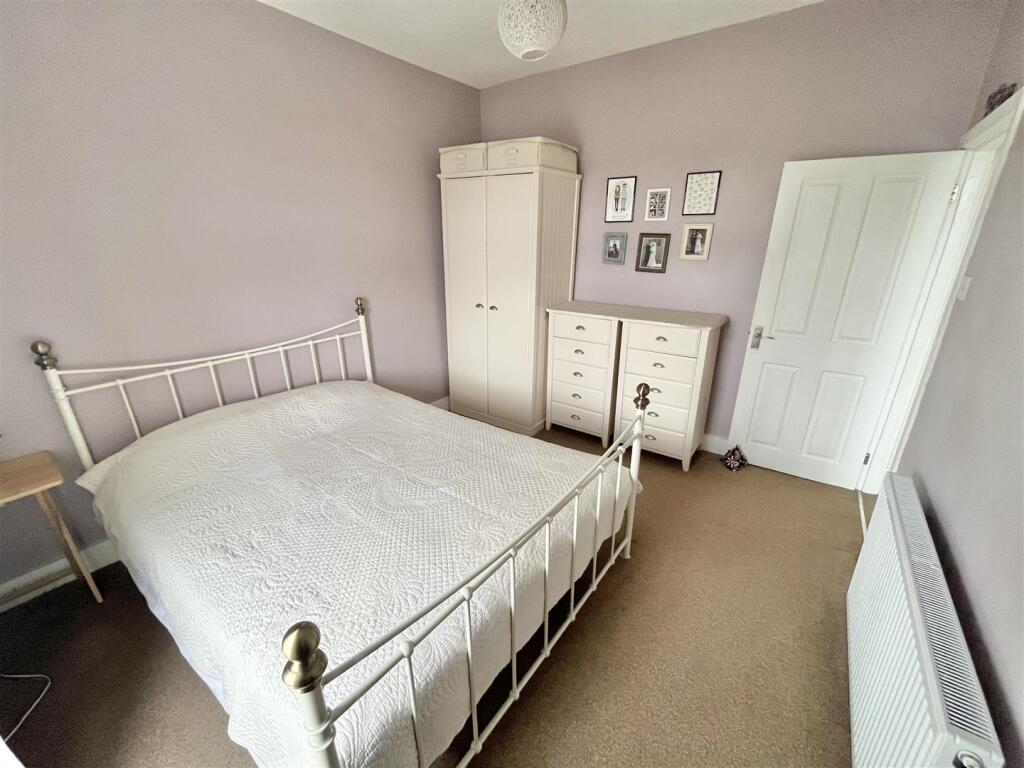 Bedroom 2 Aspect 2
