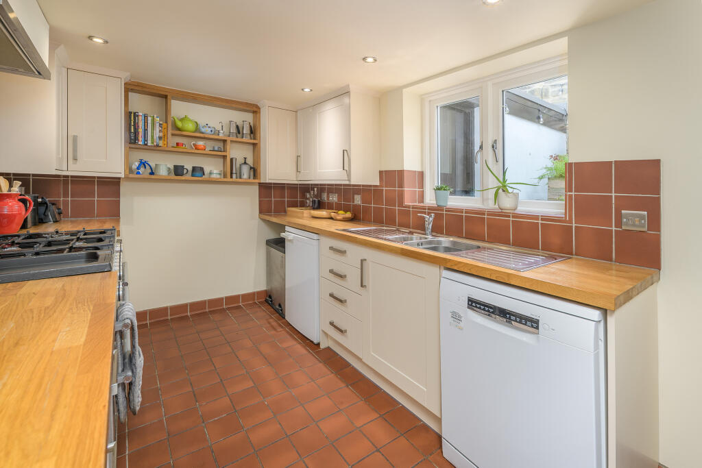 Kitchen-3