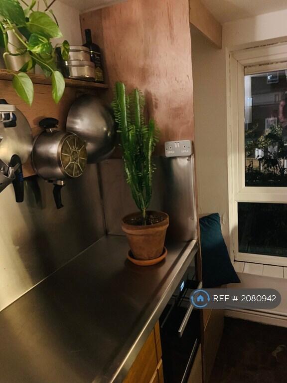 Kitchen And Book Nook