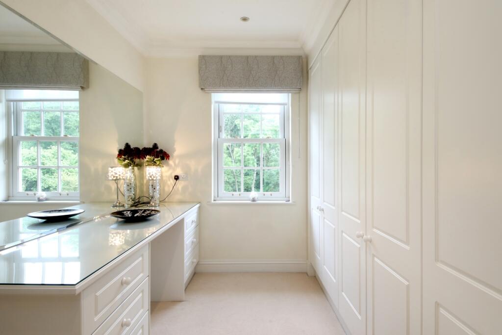 Chiltern Hse_dres...