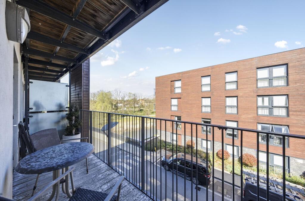 Davidson Frost-Wellings, DFW, Moore Court, Stanmor