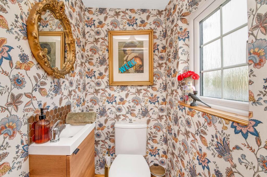 GARDEN ROOM/ HOME OFFICE