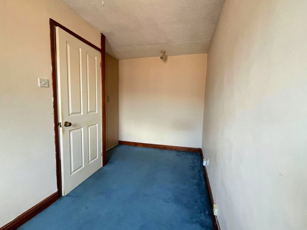 39224b84-3b97-4663-aa47-51d2f091acad-fotor-2025...