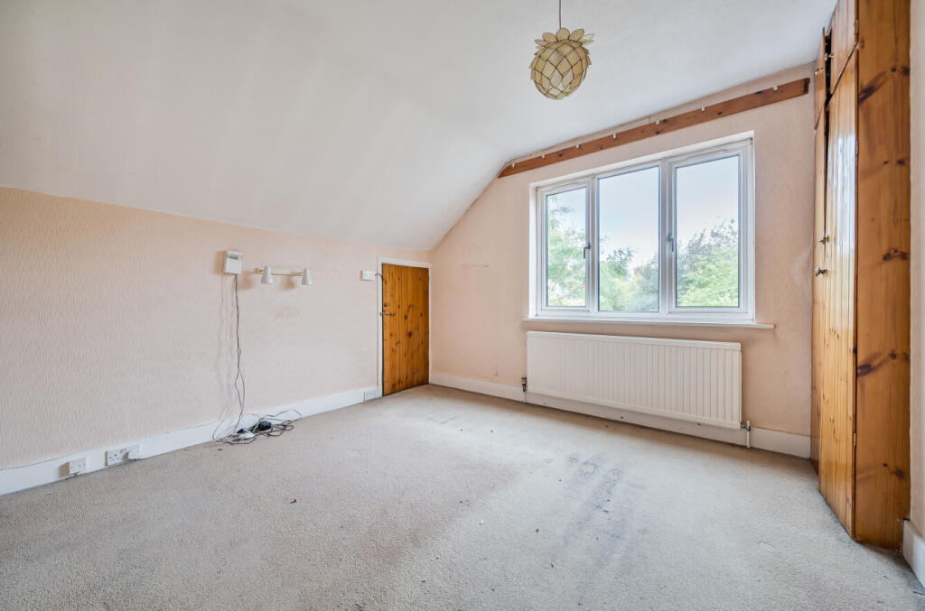 1357445-11-68cee3...