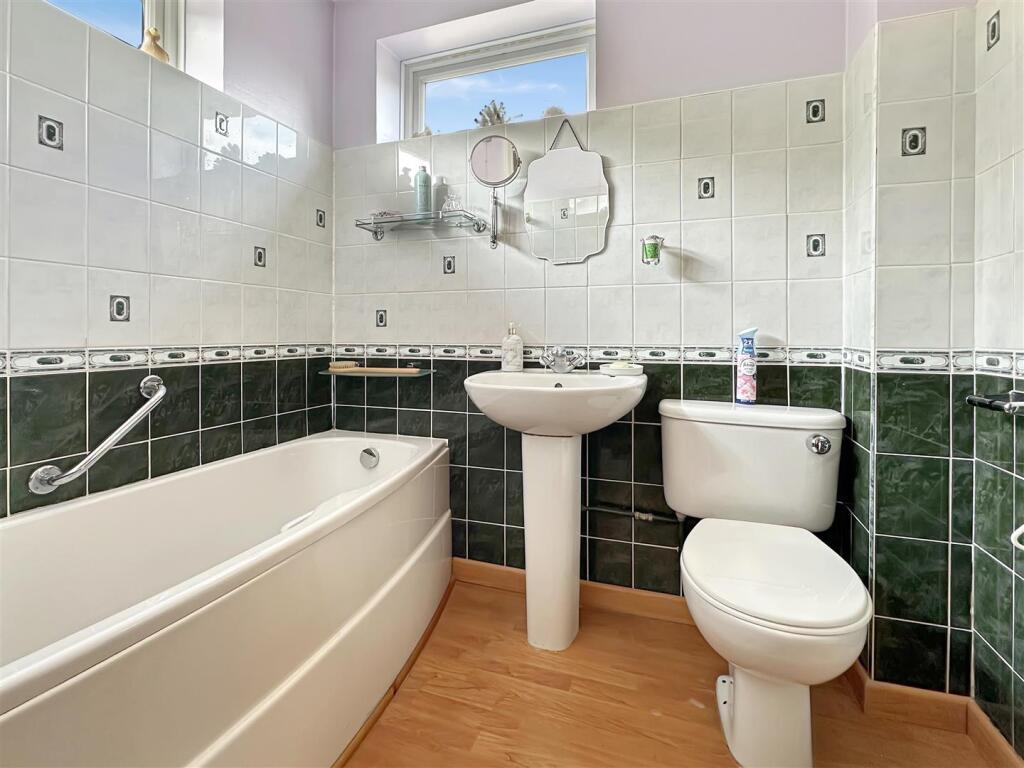 Img (9).jpg