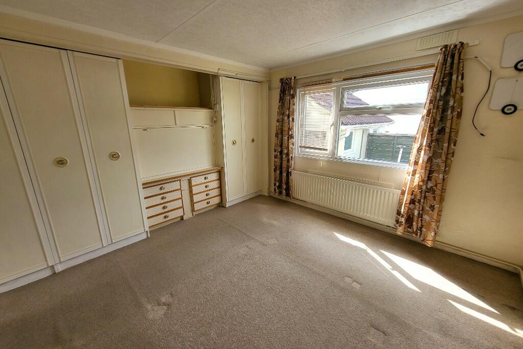 Bedroom One (2) 