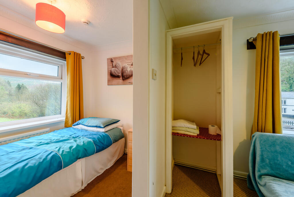 8529859-Interior21