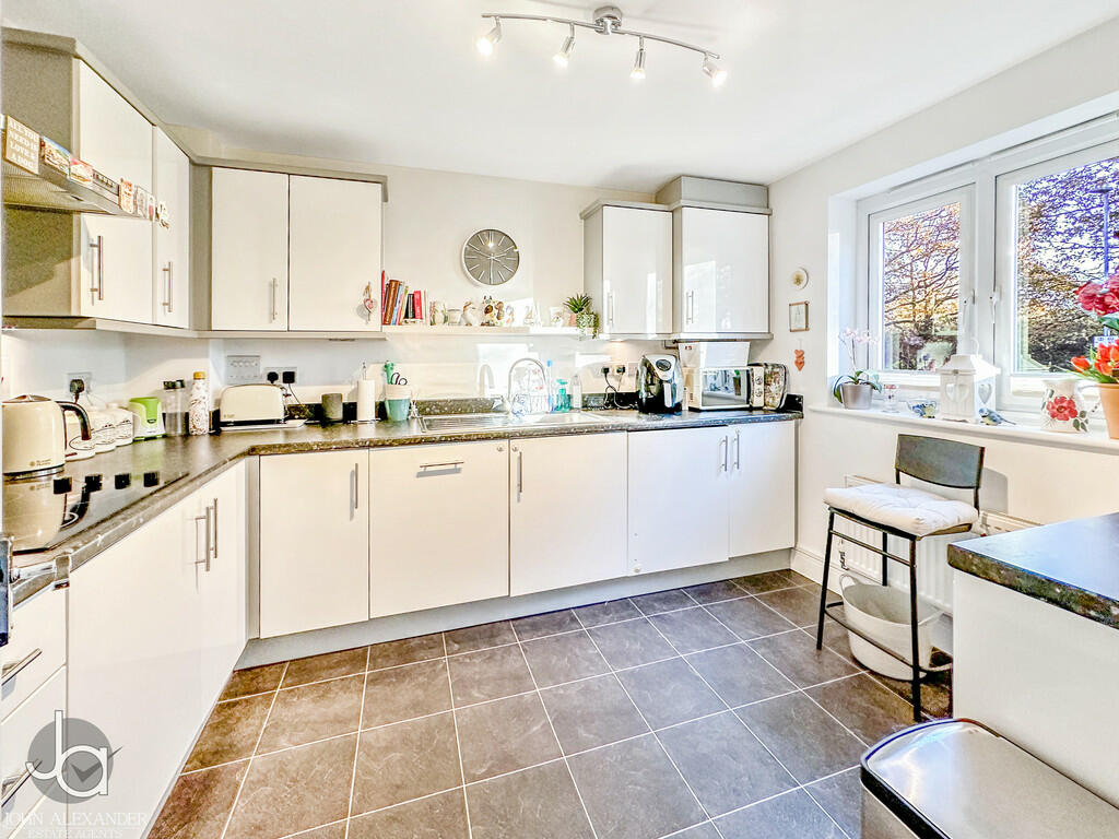 20241126_14311757...