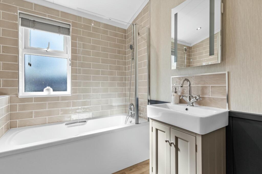 923fb55e954f3454c056d20b9e83d0d5cd4fb88748143b03c8