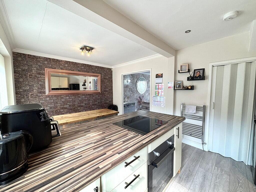 kitchen diner 2