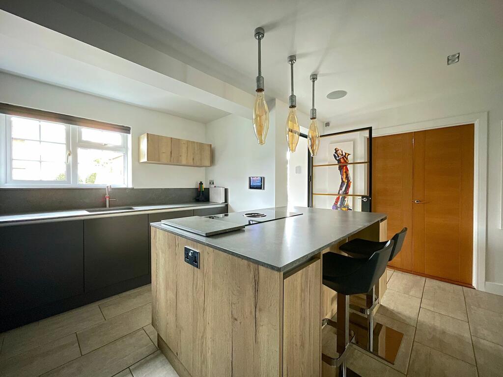 Kitchen (2)