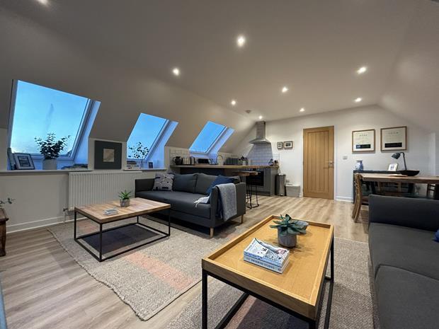 Living area 2