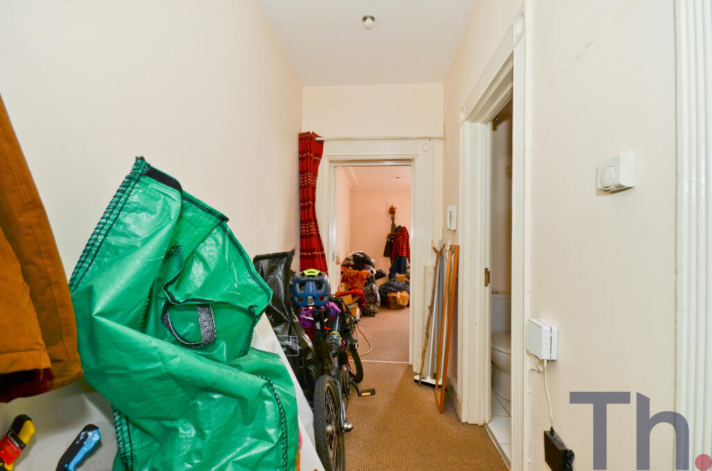 Entrance Hall.JPG
