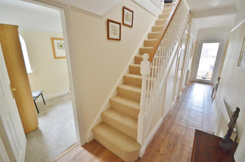 ENTRANCE HALLWAY