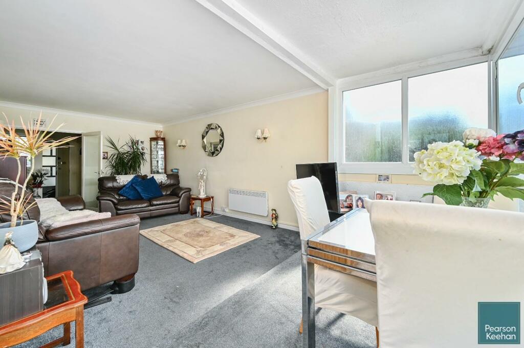 7 Hovedean, BN3 (14).jpg