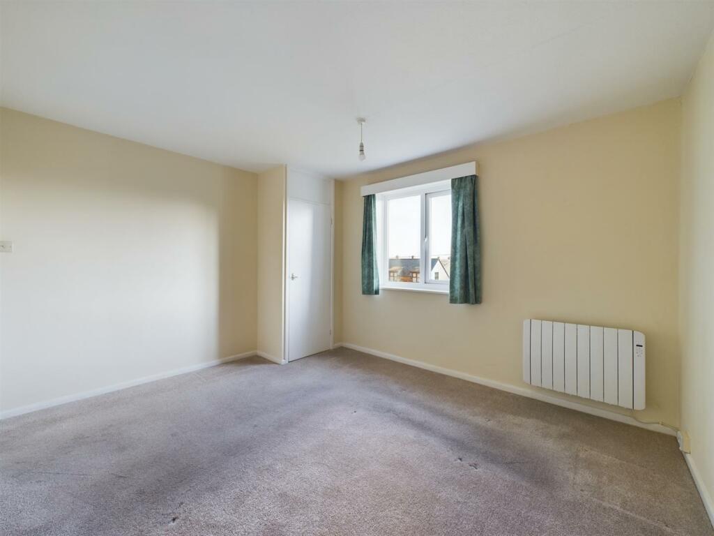51 Carneton Close Bedroom 1
