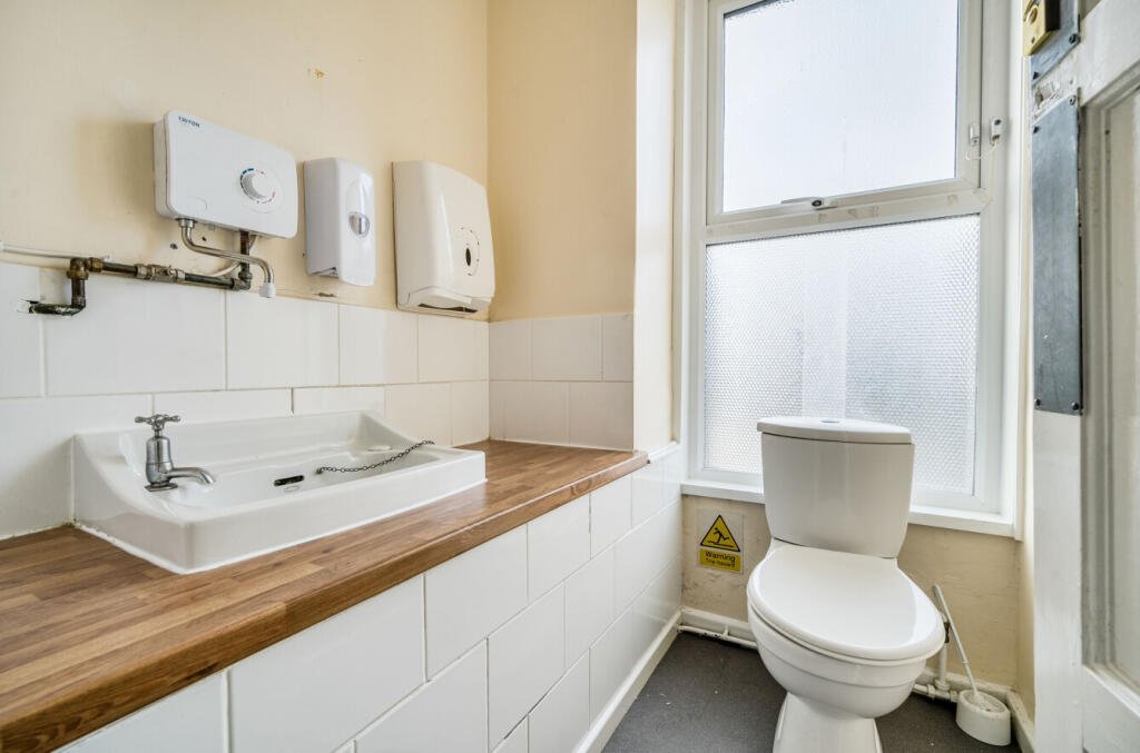 1374748-8-6908e08...