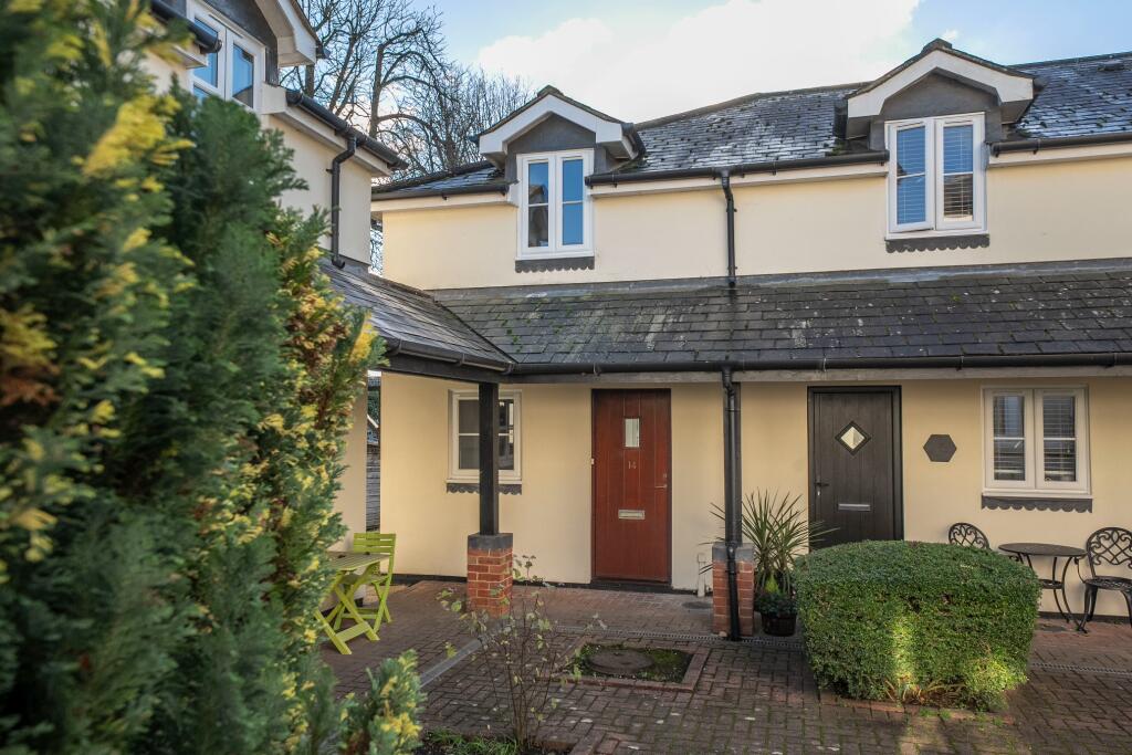 Lodge Drive, Weyhill, SP11 0JQ