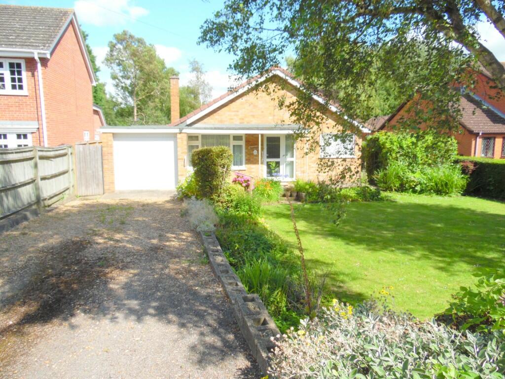 FRONT &amp; DRIVEWAY