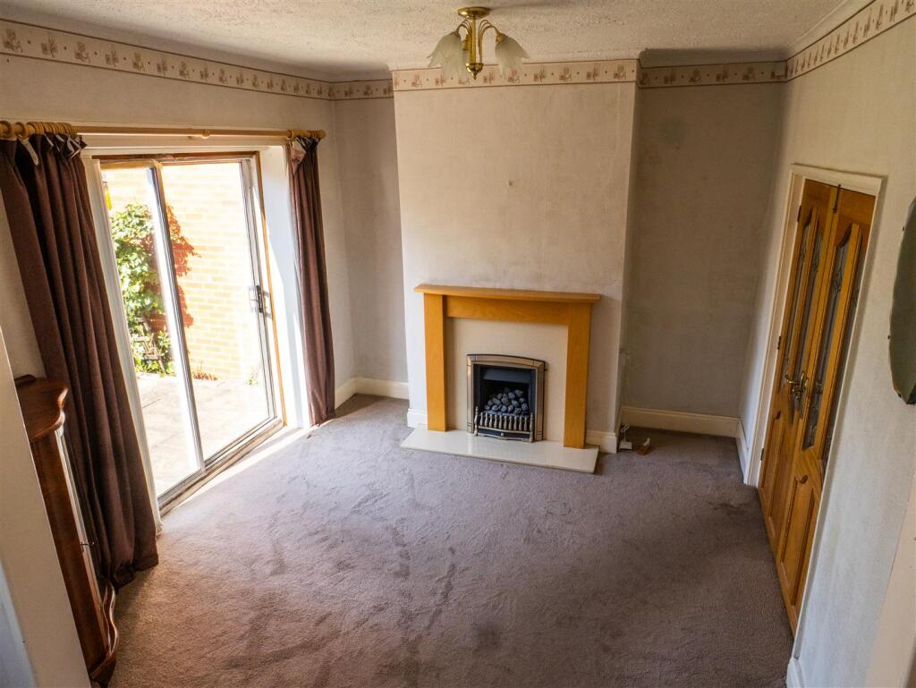 Dining/ Sitting Room