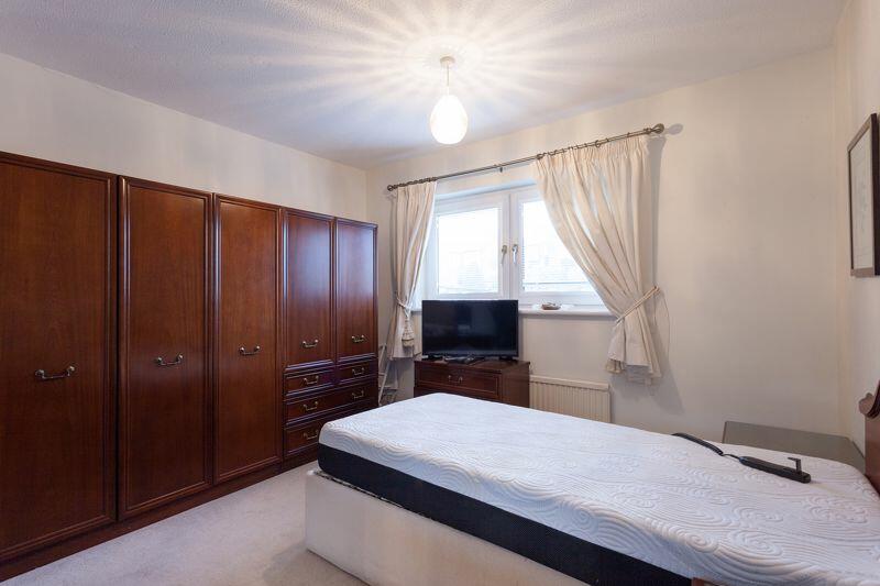BEDROOM 1 FRONT