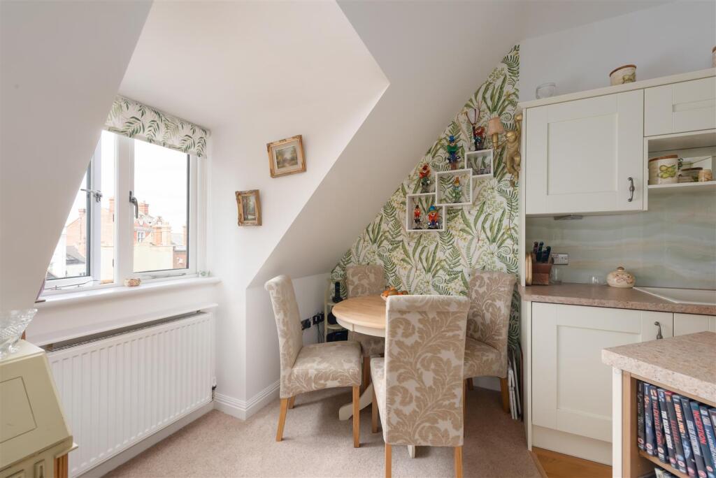 Victoria Mews, Regent Street, Whitstable