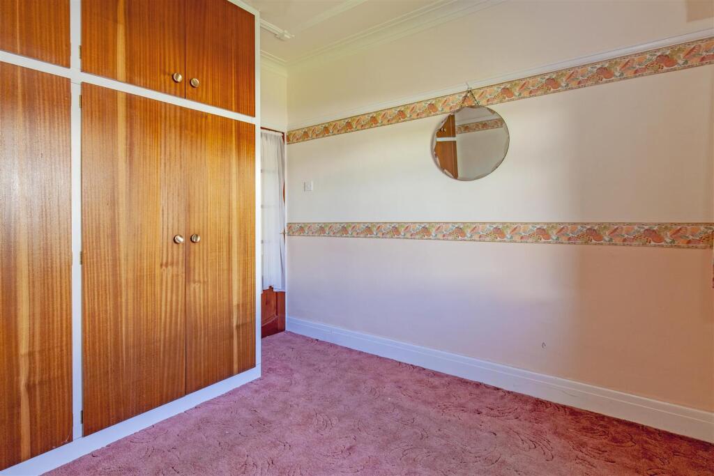 Bedroom 2-3.jpg