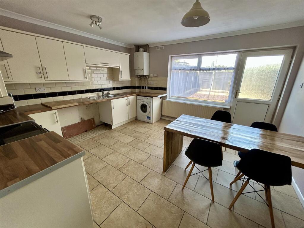 Kitchen Diner