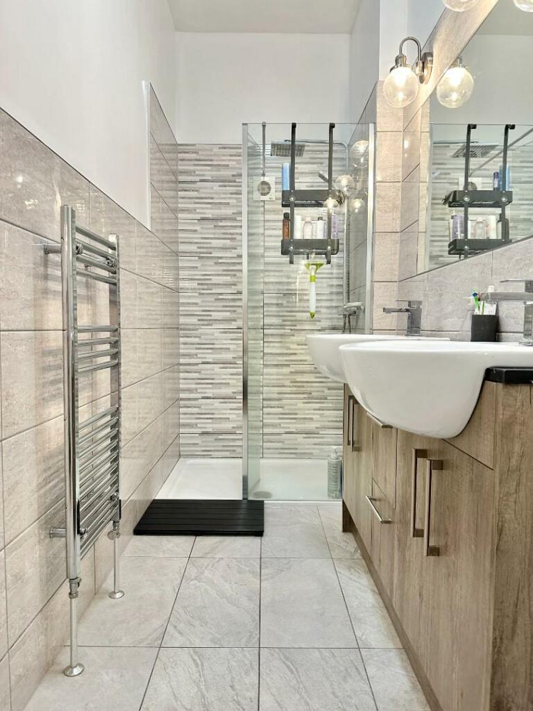 En-Suite Shower Room