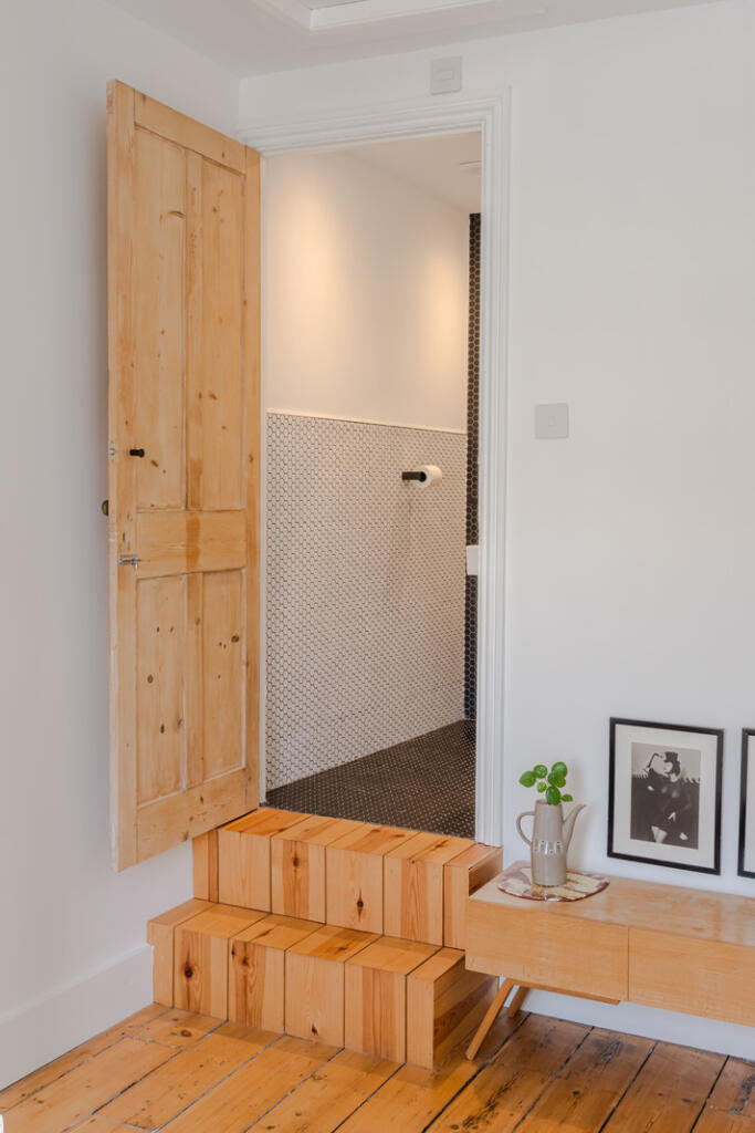 274508 - 65 Edward Road-58.jpg